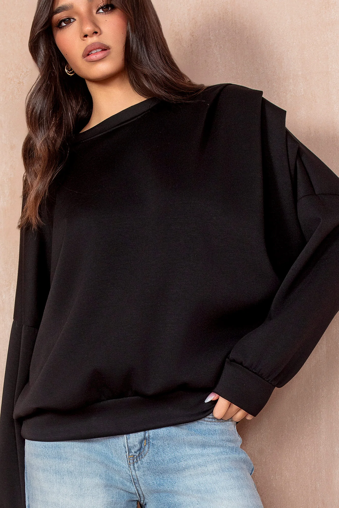 Priscilla Black Oversized Sweatshirt - Weharma