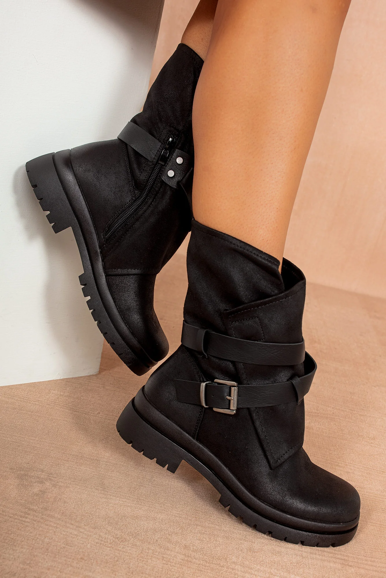 Hanora Black Leather Look Chunky Ankle Boots - Weharma