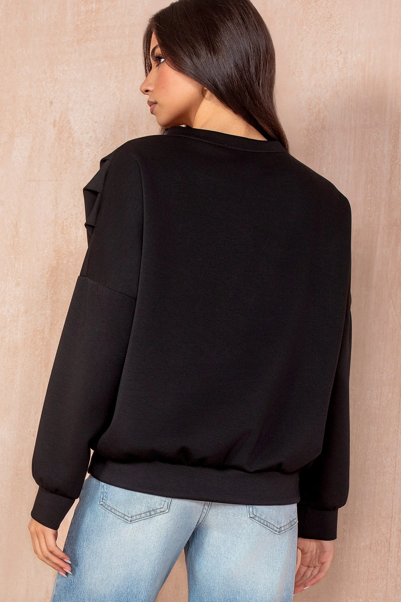 Priscilla Black Oversized Sweatshirt - Weharma